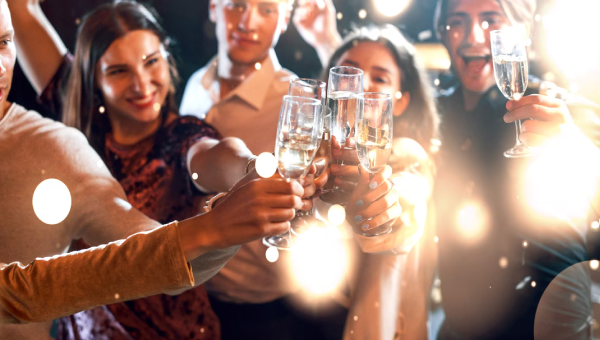 SJ Tour oferece ceias completas de Natal e Ano Novo com benefícios familiares em Foz do Iguaçu